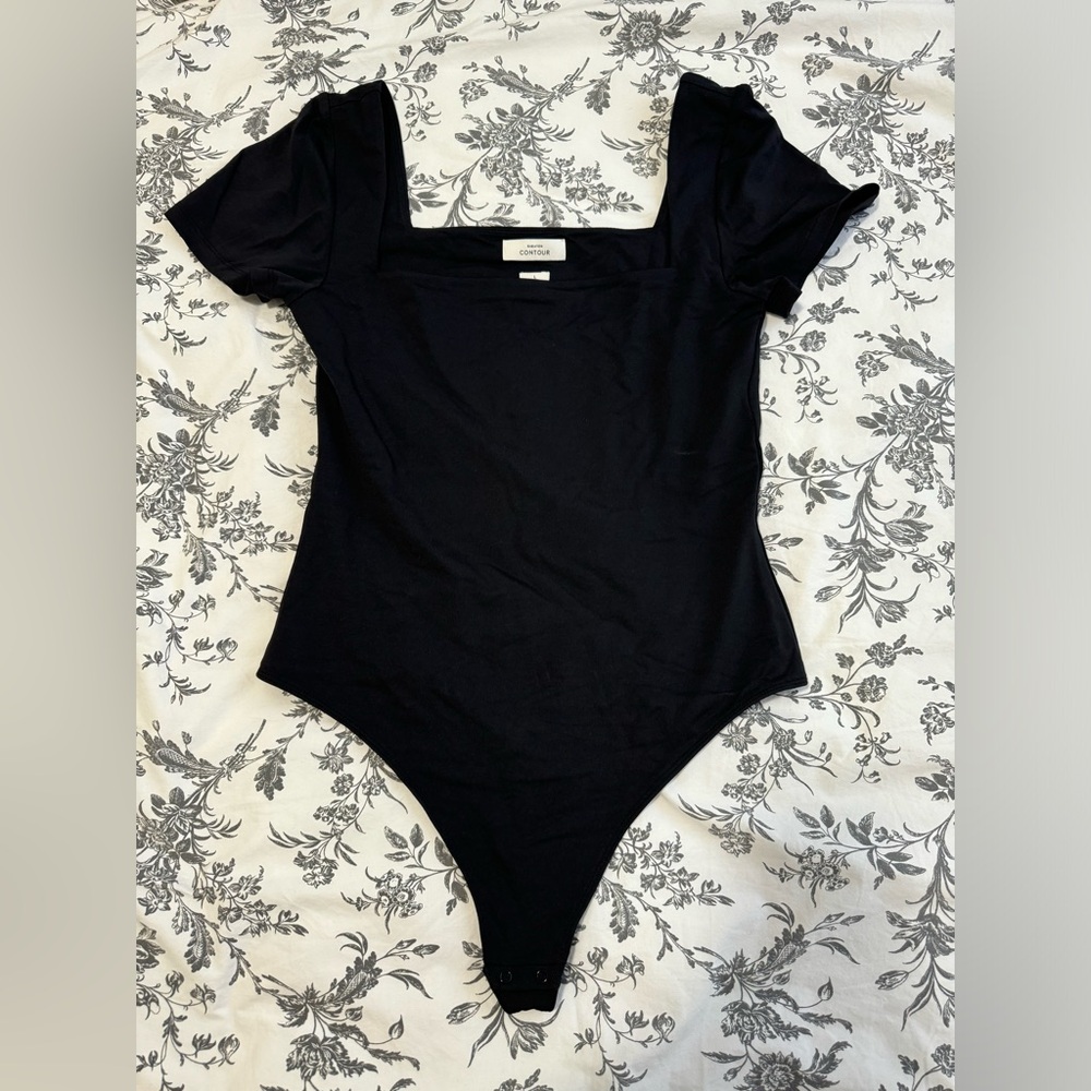 Babaton Contour Squareneck Shortsleeve Bodysuit Size Large